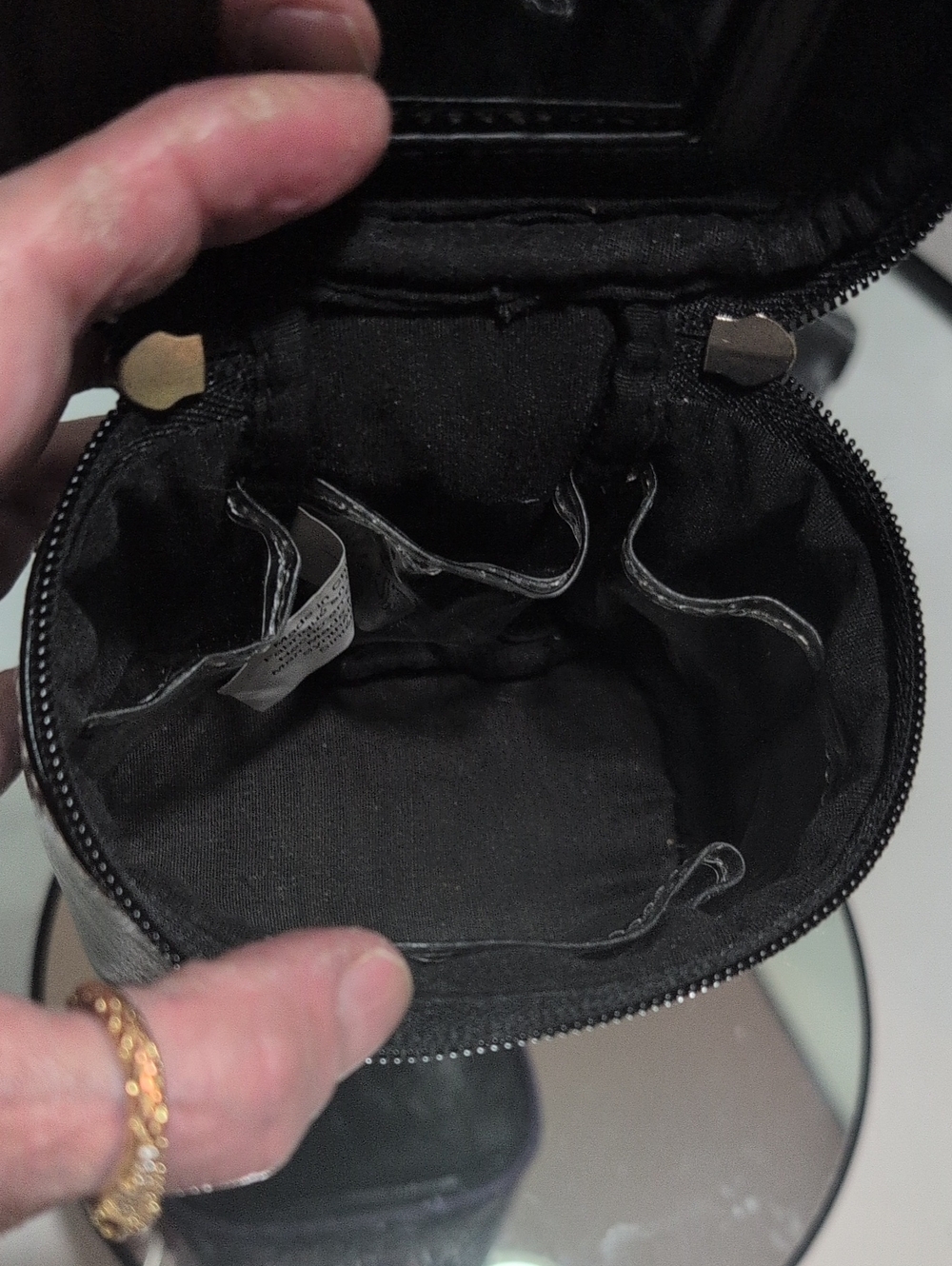NWT Small, Cute Travel Vanity with High Heel & TRAVEL SIZE GOODIES 💥 - Picture 10 of 11